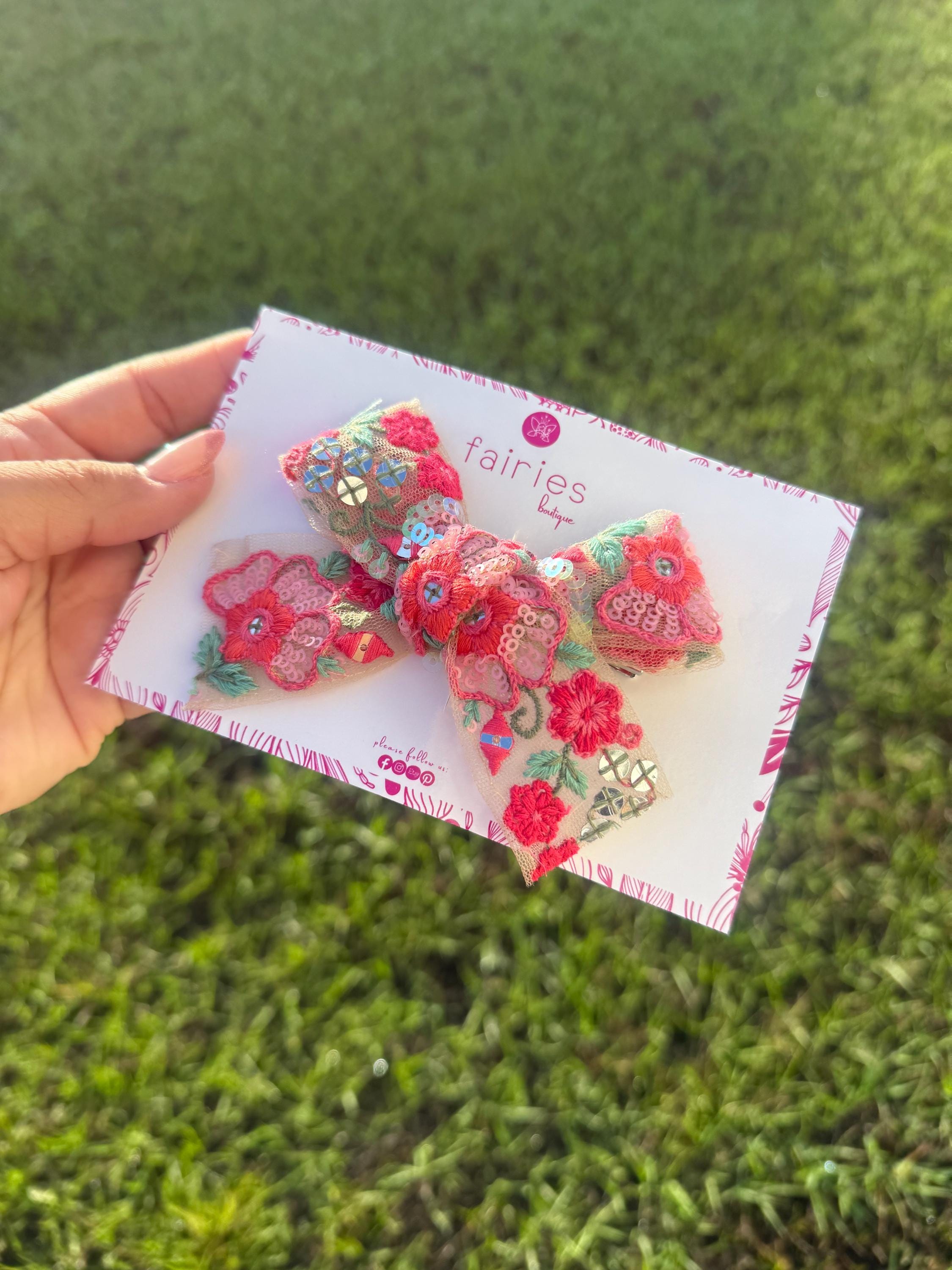The Polly Hair bow