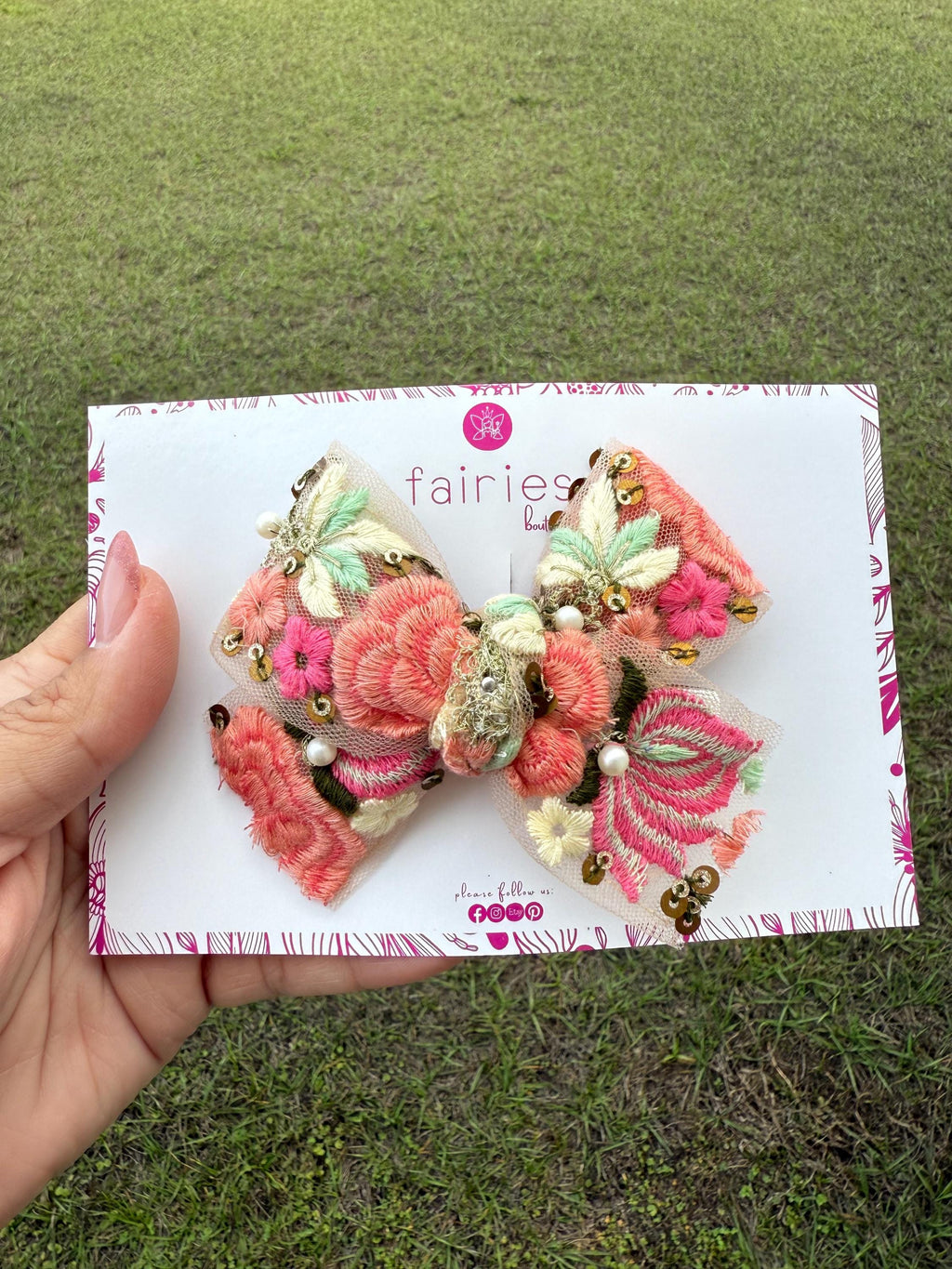 The Magy Hair bow