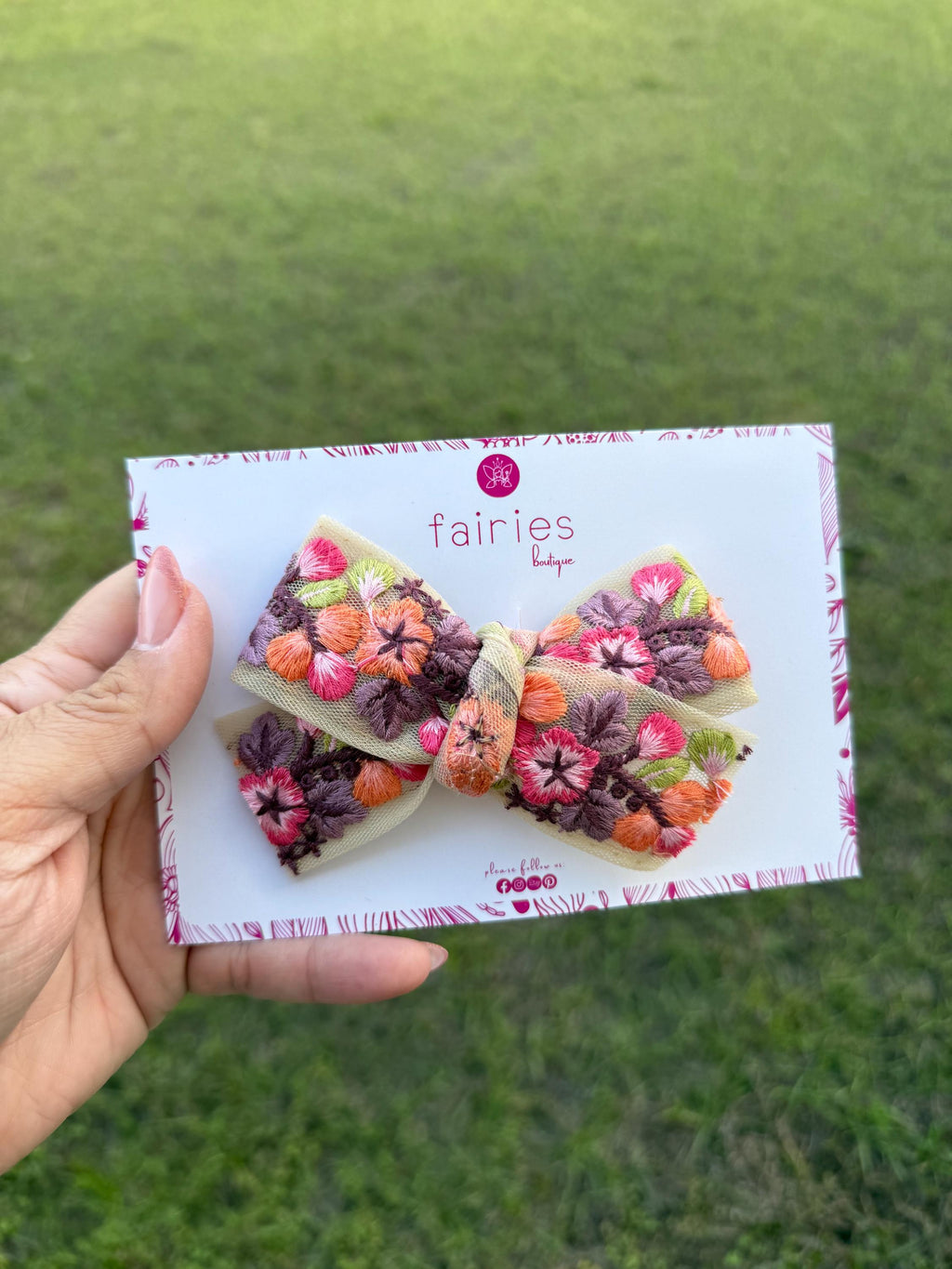 The Roxy Hair bow