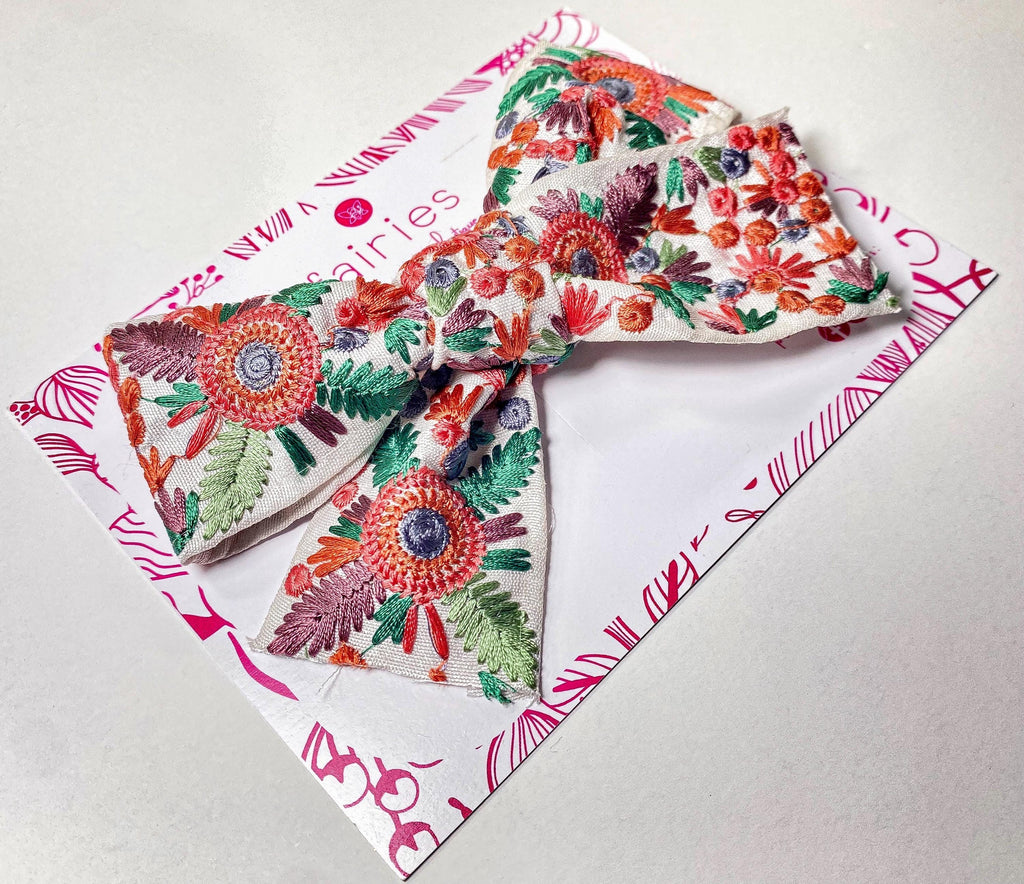 The Dove Hair bow