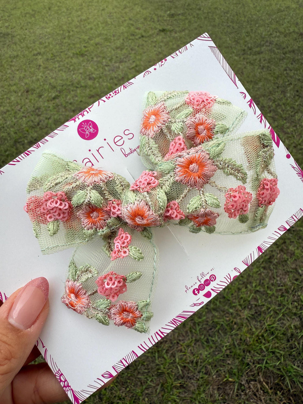 The Gia Hair bow